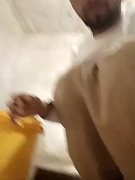 Snapshot of rockmen04 chatting on March 5, 2026, 6:21 am rockmen04 online show from March 5, 2026, 6:21 am