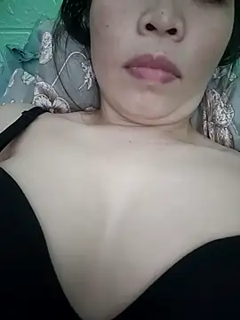 lucie mehott19 online show from March 21, 2026, 2:10 pm