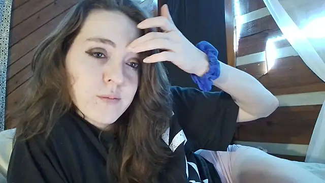 PixieGal01 online show from March 9, 2026, 5:55 am