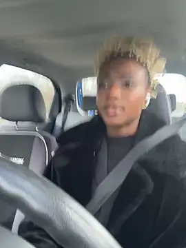 Snapshot of YoungBlackAaliyah chatting on March 16, 2026, 1:04 pm YoungBlackAaliyah online show from March 16, 2026, 1:04 pm