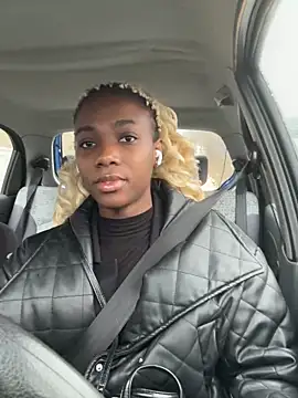 Snapshot of YoungBlackAaliyah chatting on March 13, 2026, 10:20 am YoungBlackAaliyah online show from March 13, 2026, 10:20 am