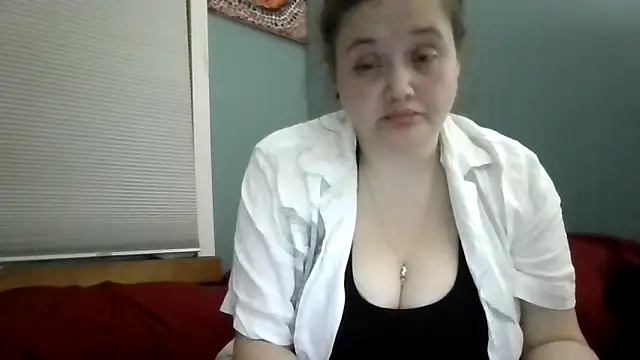 highimmaryjane online show from March 4, 2026, 8:33 am