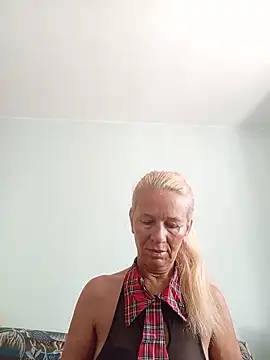 Snapshot of ViktoriaSexi1 chatting on June 11, 2026, 5:48 am ViktoriaSexi1 online show from June 11, 2026, 5:48 am