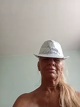 Snapshot of ViktoriaSexi1 chatting on July 24, 2026, 10:11 am ViktoriaSexi1 online show from July 24, 2026, 10:11 am