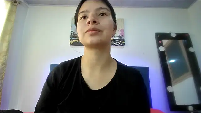 Snapshot of HIMAWARY_SOIN5 chatting on April 23, 2026, 1:46 pm HIMAWARY SOIN5 online show from April 23, 2026, 1:46 pm