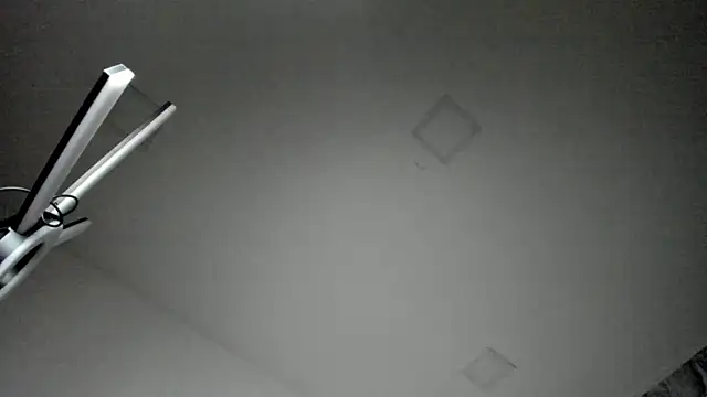 kristen-thomson online show from April 24, 2026, 5:59 pm