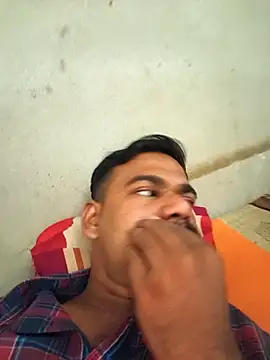 akshat234556 online show from July 28, 2026, 5:37 am
