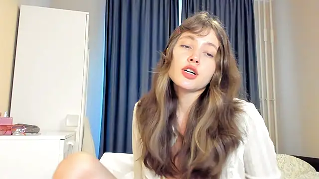 Snapshot of MaryannSofts chatting on July 18, 2026, 10:02 am MaryannSofts online show from July 18, 2026, 10:02 am
