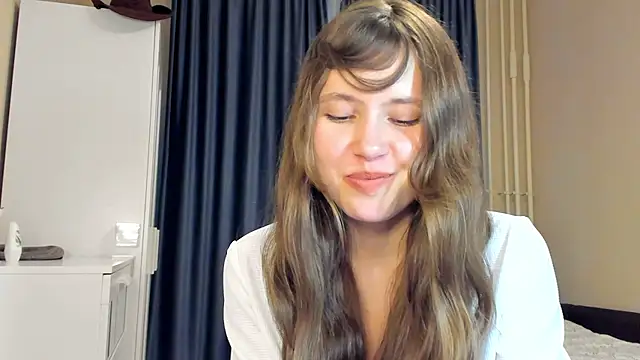 Snapshot of MaryannSofts chatting on July 10, 2026, 4:40 pm MaryannSofts online show from July 10, 2026, 4:40 pm
