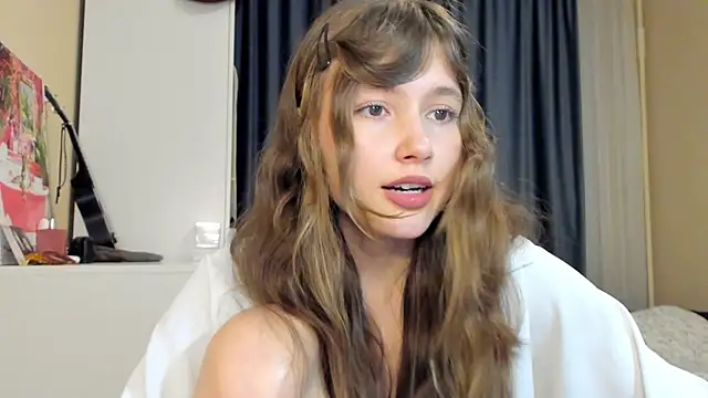 Snapshot of MaryannSofts chatting on August 9, 2026, 4:57 pm MaryannSofts online show from August 9, 2026, 4:57 pm