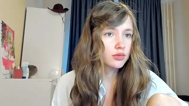 Snapshot of MaryannSofts chatting on July 23, 2026, 1:19 pm MaryannSofts online show from July 23, 2026, 1:19 pm