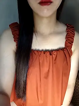Snapshot of Fiona_2026 chatting on May 10, 2026, 2:04 am Fiona 2026 online show from May 10, 2026, 2:04 am