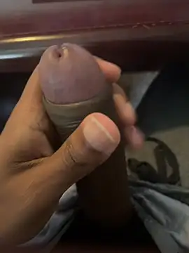 Snapshot of sexcboi69 chatting on June 18, 2026, 1:27 pm sexcboi69 online show from June 18, 2026, 1:27 pm