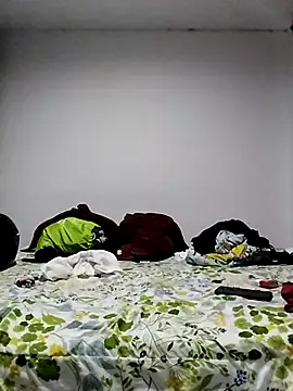 Snapshot of TuCanero23cm chatting on April 9, 2026, 10:10 am TuCanero23cm online show from April 9, 2026, 10:10 am