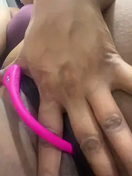 Snapshot of munni-munni6767 chatting on April 15, 2026, 8:31 pm munni-munni6767 online show from April 15, 2026, 8:31 pm