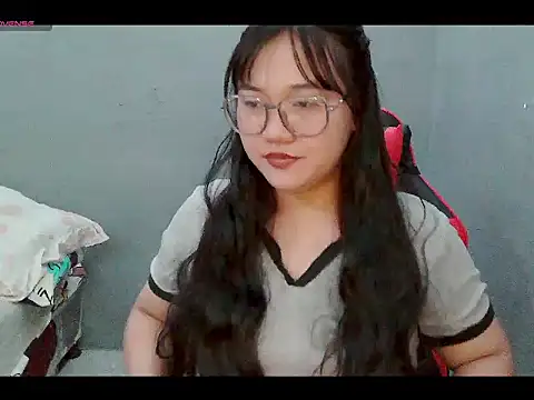 mabyhot16 online show from April 23, 2026, 7:48 pm