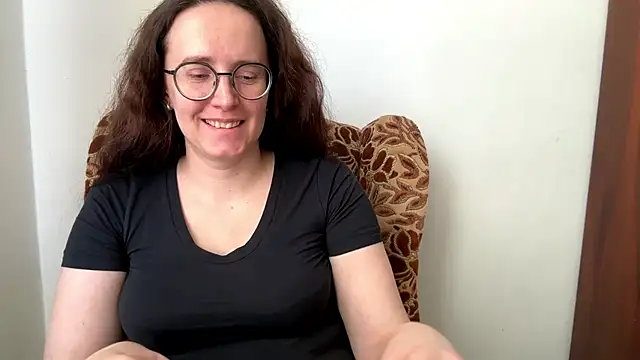 SofiaTease online show from April 3, 2026, 2:23 pm