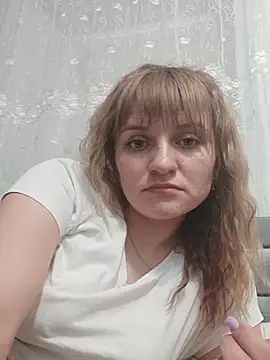 Snapshot of lovely_angel_baby chatting on April 2, 2026, 7:42 pm lovely angel baby online show from April 2, 2026, 7:42 pm