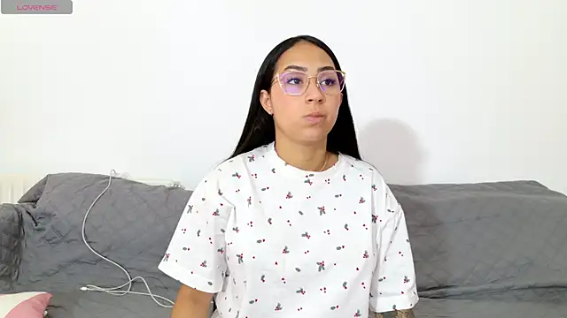 vanessaadol online show from June 24, 2026, 9:08 am