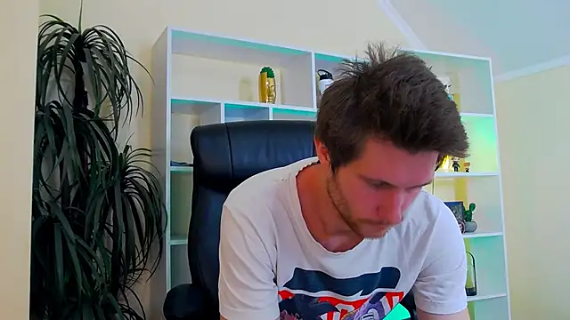 Eddie Baker online show from April 12, 2026, 2:31 pm