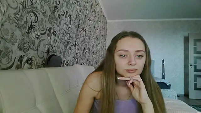 Snapshot of MysticGlimmer chatting on March 25, 2026, 12:37 pm MysticGlimmer online show from March 25, 2026, 12:37 pm