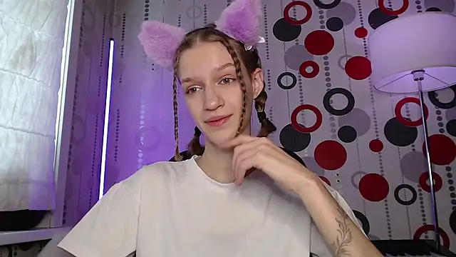 Snapshot of Chrissy_Joyful chatting on July 9, 2026, 4:13 am Chrissy Joyful online show from July 9, 2026, 4:13 am