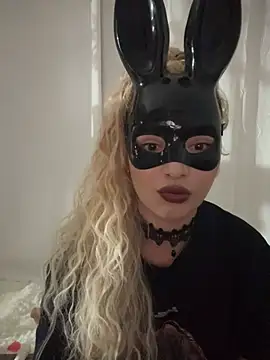 Snapshot of Anonyma_diosa chatting on May 23, 2026, 11:37 pm Anonyma diosa online show from May 23, 2026, 11:37 pm