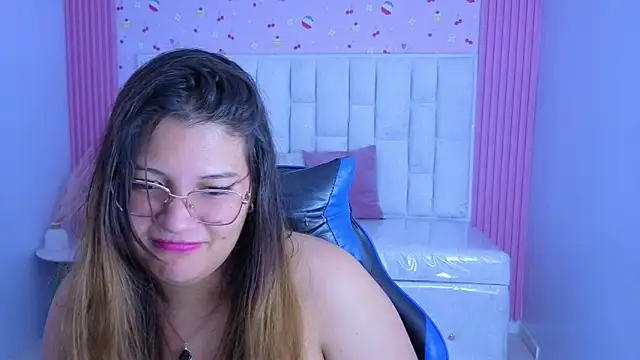Snapshot of lucero_s1 chatting on June 5, 2026, 6:52 am lucero s1 online show from June 5, 2026, 6:52 am
