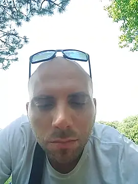 Snapshot of experiencelove chatting on July 10, 2026, 7:47 pm experiencelove online show from July 10, 2026, 7:47 pm