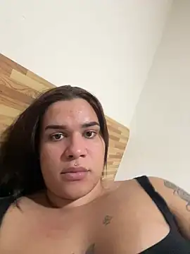Snapshot of Gabrielaparaiso chatting on April 23, 2026, 1:23 am Gabrielaparaiso online show from April 23, 2026, 1:23 am