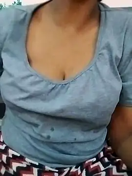 Hot-Muskan21 online show from March 15, 2026, 8:10 am