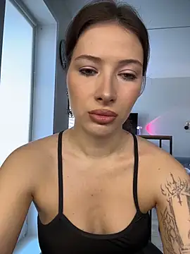 StayForTemptation online show from March 18, 2026, 7:55 am