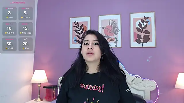 YayaQueen online show from August 3, 2026, 11:49 am
