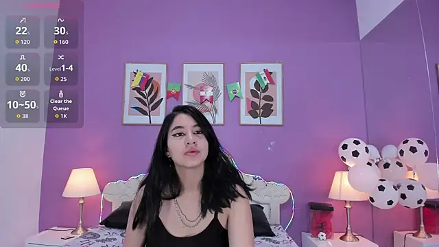 YayaQueen online show from July 8, 2026, 12:17 pm