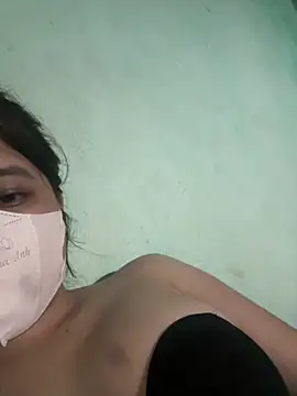 Beautiful roses online show from May 26, 2026, 3:32 pm