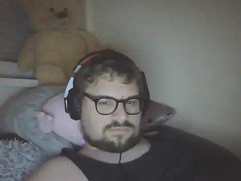 Rennato27 online show from March 7, 2026, 10:15 pm