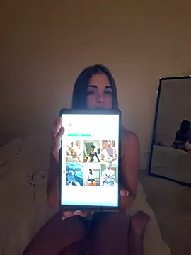 eva aix online show from March 17, 2026, 9:07 pm