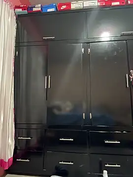 Snapshot of GoldenM95 chatting on March 19, 2026, 9:59 pm GoldenM95 online show from March 19, 2026, 9:59 pm