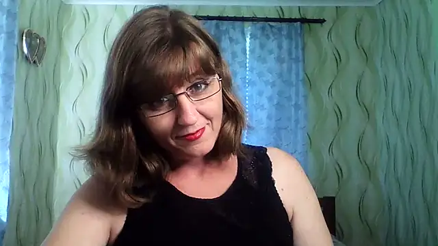 Alisaprice077 online show from July 30, 2026, 10:03 am
