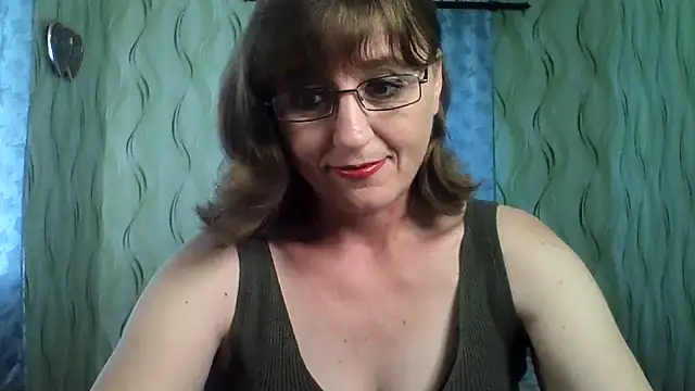 Alisaprice077 online show from June 29, 2026, 10:37 am
