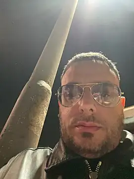 tonyboys19418 online show from March 7, 2026, 9:53 pm