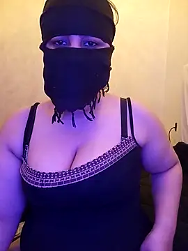 karamil69sxx online show from March 21, 2026, 6:56 pm