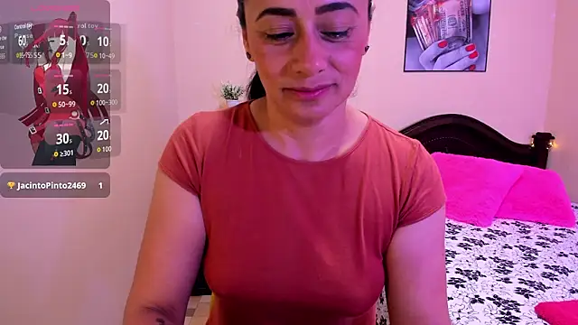 Snapshot of sara_florez12 chatting on June 5, 2026, 1:21 am sara florez12 online show from June 5, 2026, 1:21 am