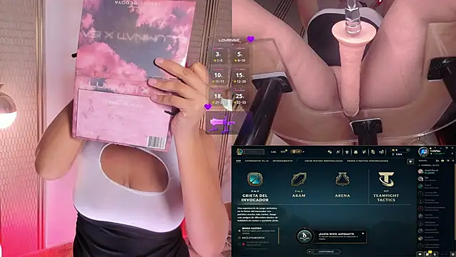 Snapshot of LadyReload chatting on May 23, 2026, 4:17 pm LadyReload online show from May 23, 2026, 4:17 pm