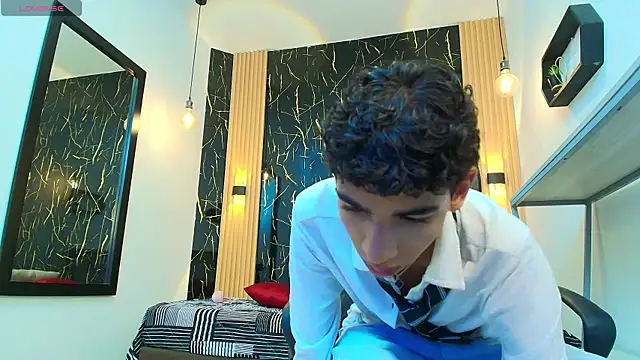 Snapshot of ValeriHot_1 chatting on April 26, 2026, 2:53 am ValeriHot 1 online show from April 26, 2026, 2:53 am