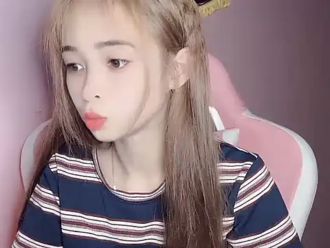 Odile068 online show from March 7, 2026, 6:35 pm