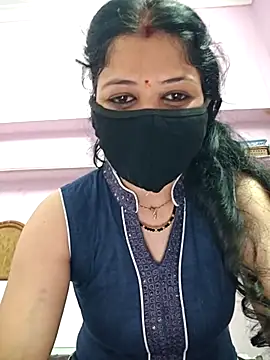 Rani Mukherjee7676 online show from July 30, 2026, 4:00 am