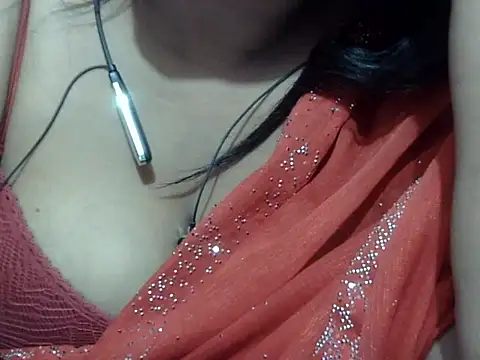 Rashmi hotgirl online show from April 4, 2026, 8:26 pm