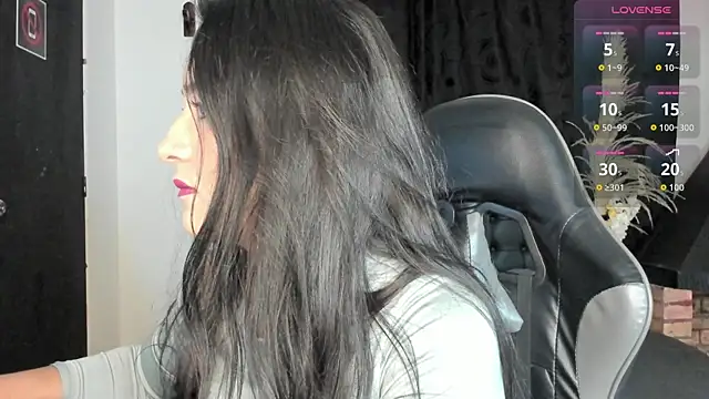 Snapshot of Vicky_Angeel chatting on June 28, 2026, 3:24 am Vicky Angeel online show from June 28, 2026, 3:24 am