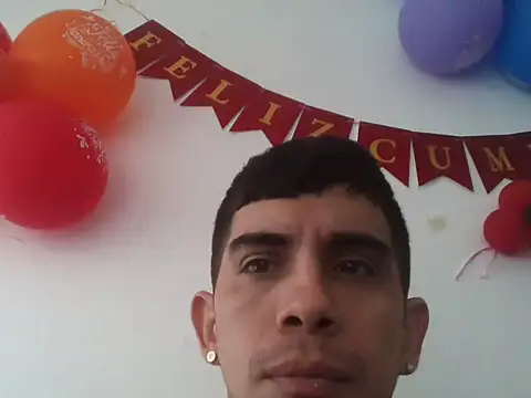 Snapshot of Adrian_fire chatting on May 30, 2026, 5:18 pm Adrian fire online show from May 30, 2026, 5:18 pm